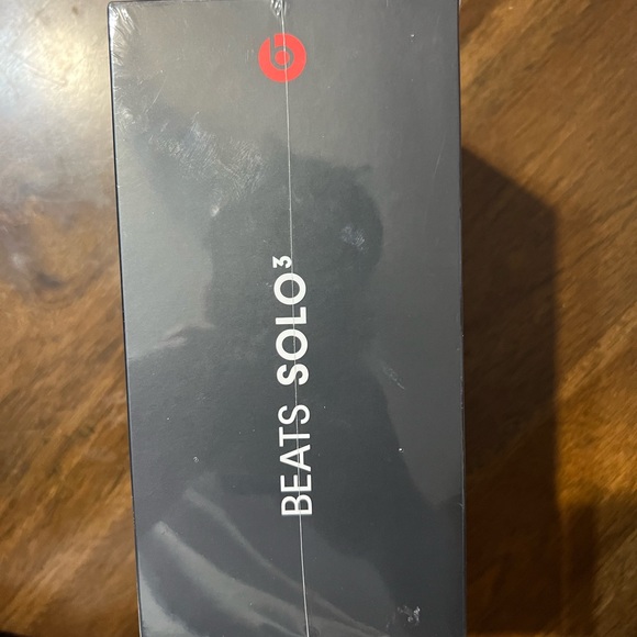 Beats By Dr.Dre Solo 3 oh the earth Headphone - Picture 4 of 4